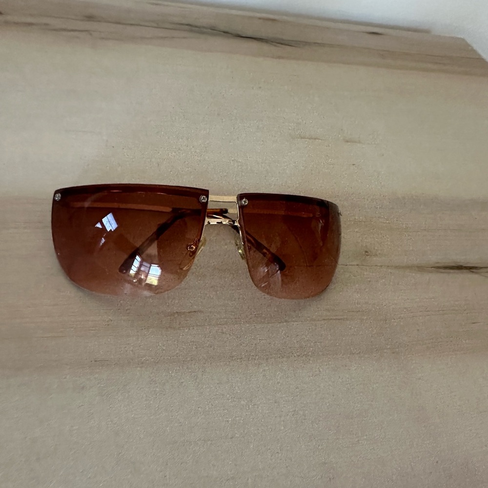 Vintage Brown Rimless Shield Sunglasses